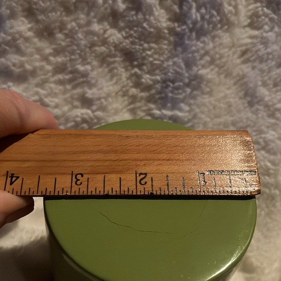 Vintage Avacado Bamboo canister - Picture 7 of 11